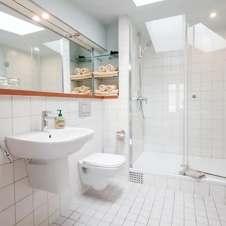 Zaunkönig Appartements Baden-Baden Zimmer foto
